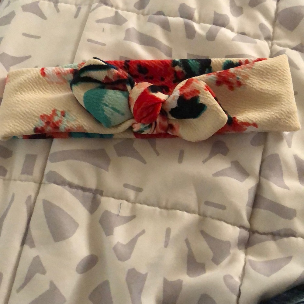 Handmade infant headband
